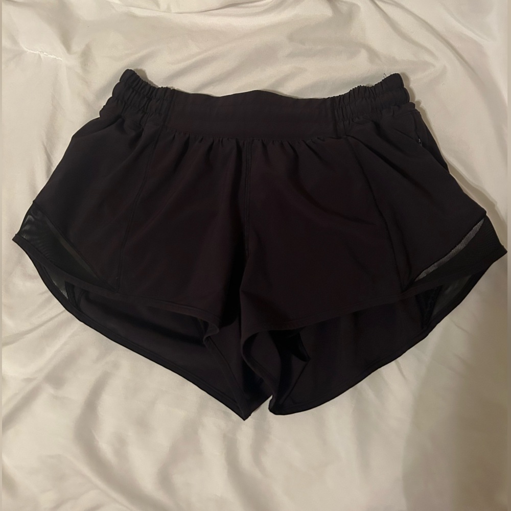 Lululemon Hotty Hot shorts